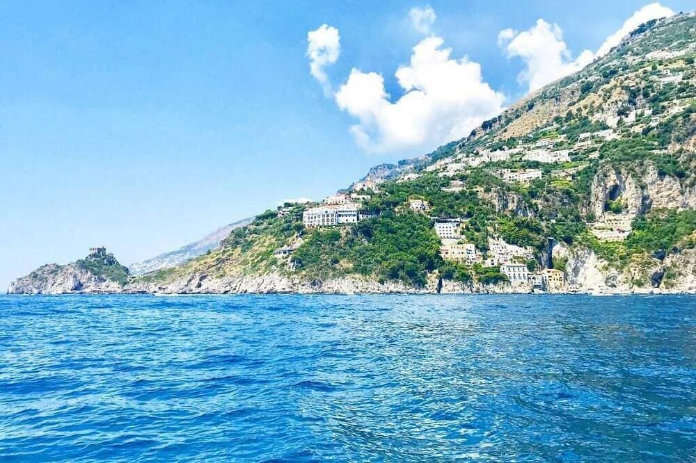 Foto 8 von 20: Relais Amalfi Coast Sunset room