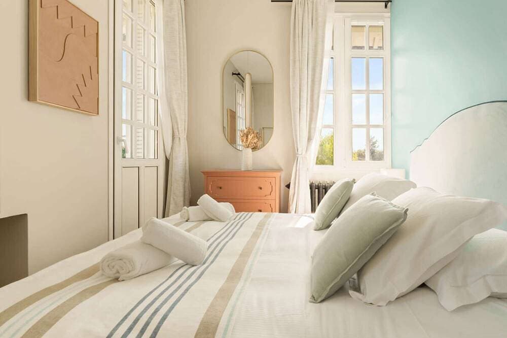 Foto 6 von 26: Manoir du Vert Galant 6 people accomodation 2 Balconies Fully Furnished Cc Deauville