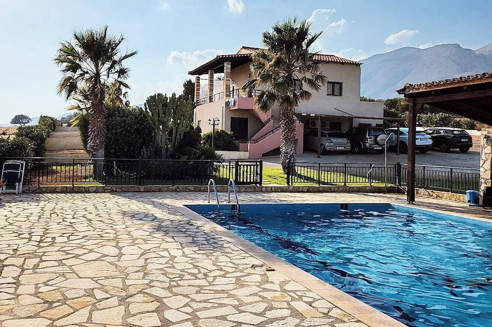 Dreamy South Villaresidenz mit Meerblick und Pool - Erdgeschoss 1