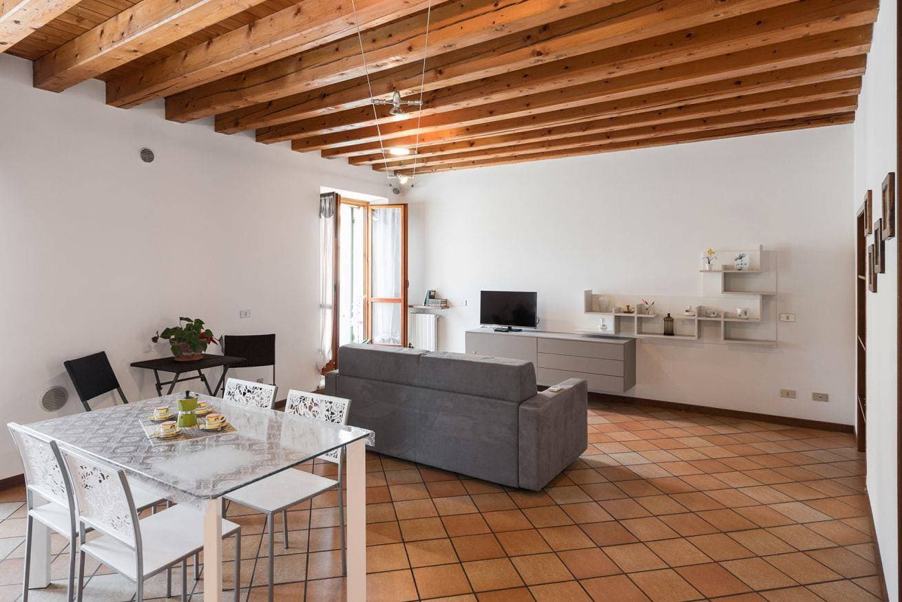 Foto 7 von 13: Ferienwohnung für 4 Personen mit Balkon/Terrasse