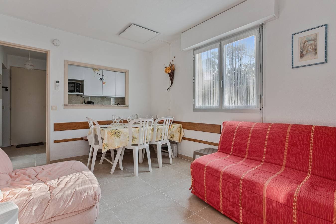 Foto 4 von 19: Ferienwohnung 'Estivales 2' mit privater Terrasse und eigenem Garten