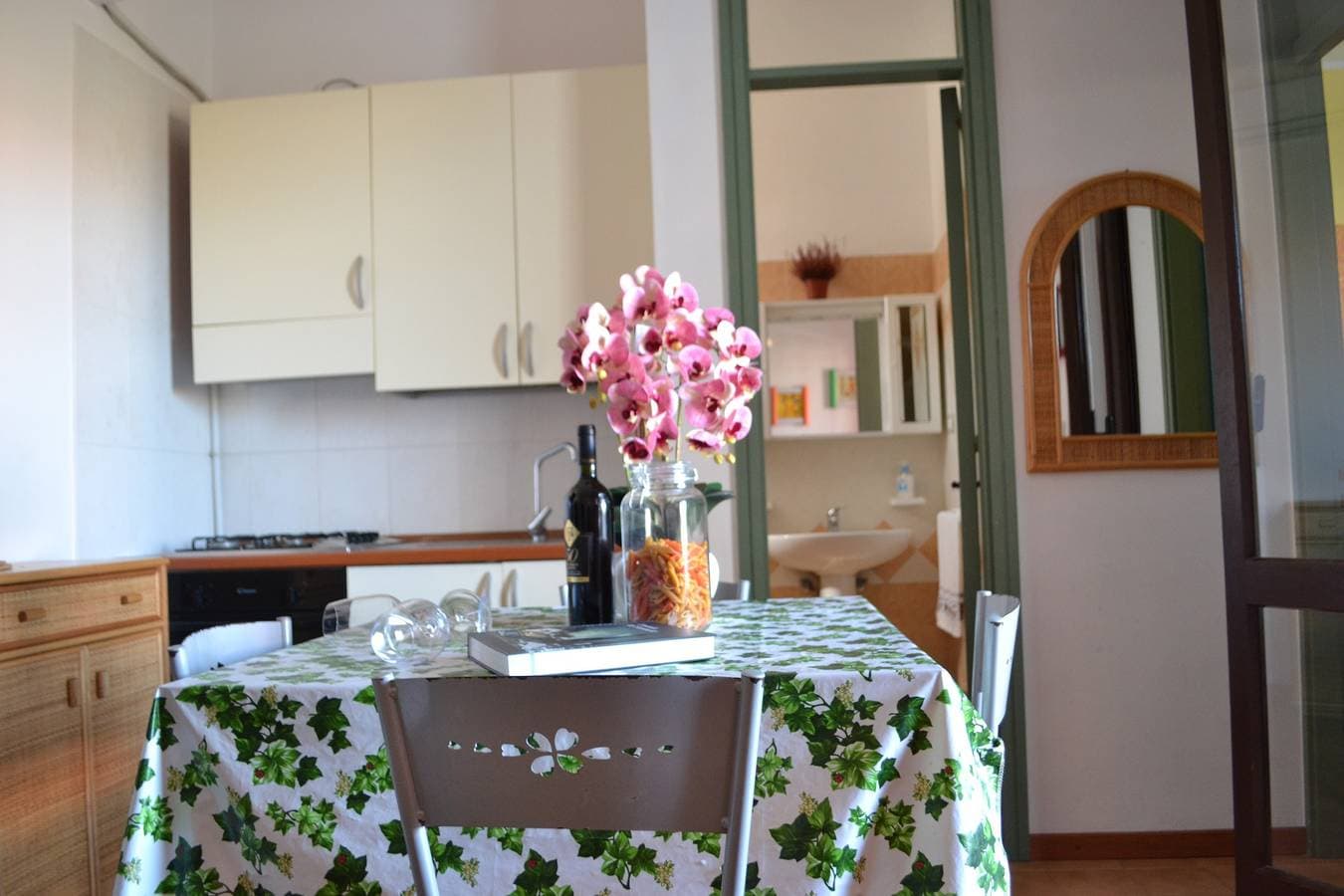 Foto 9 von 34: Gemütliche Ferienwohnung nahe Strand mit Balkon