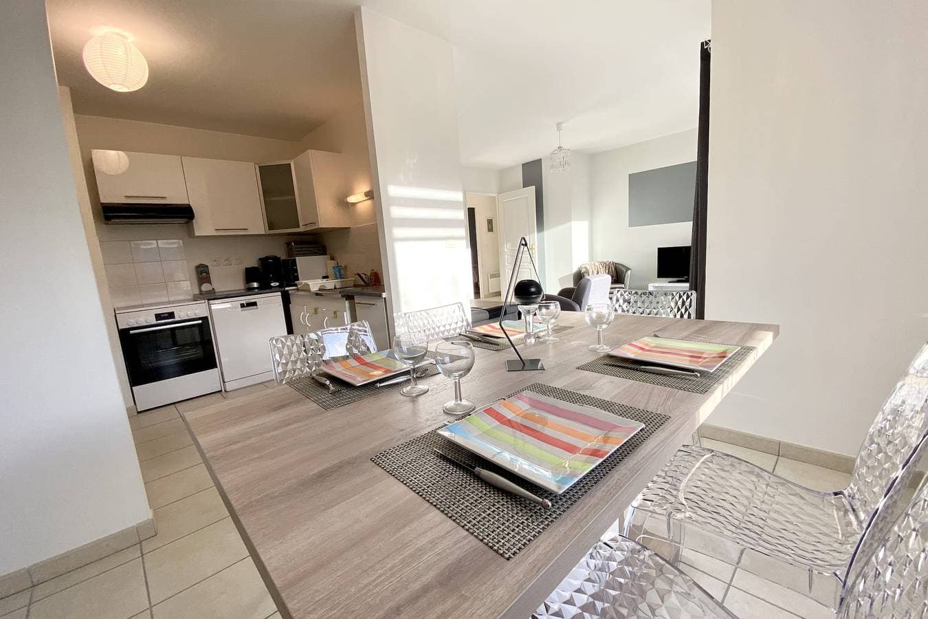 Foto 2 von 30: Ferienwohnung für 6 Personen mit Balkon