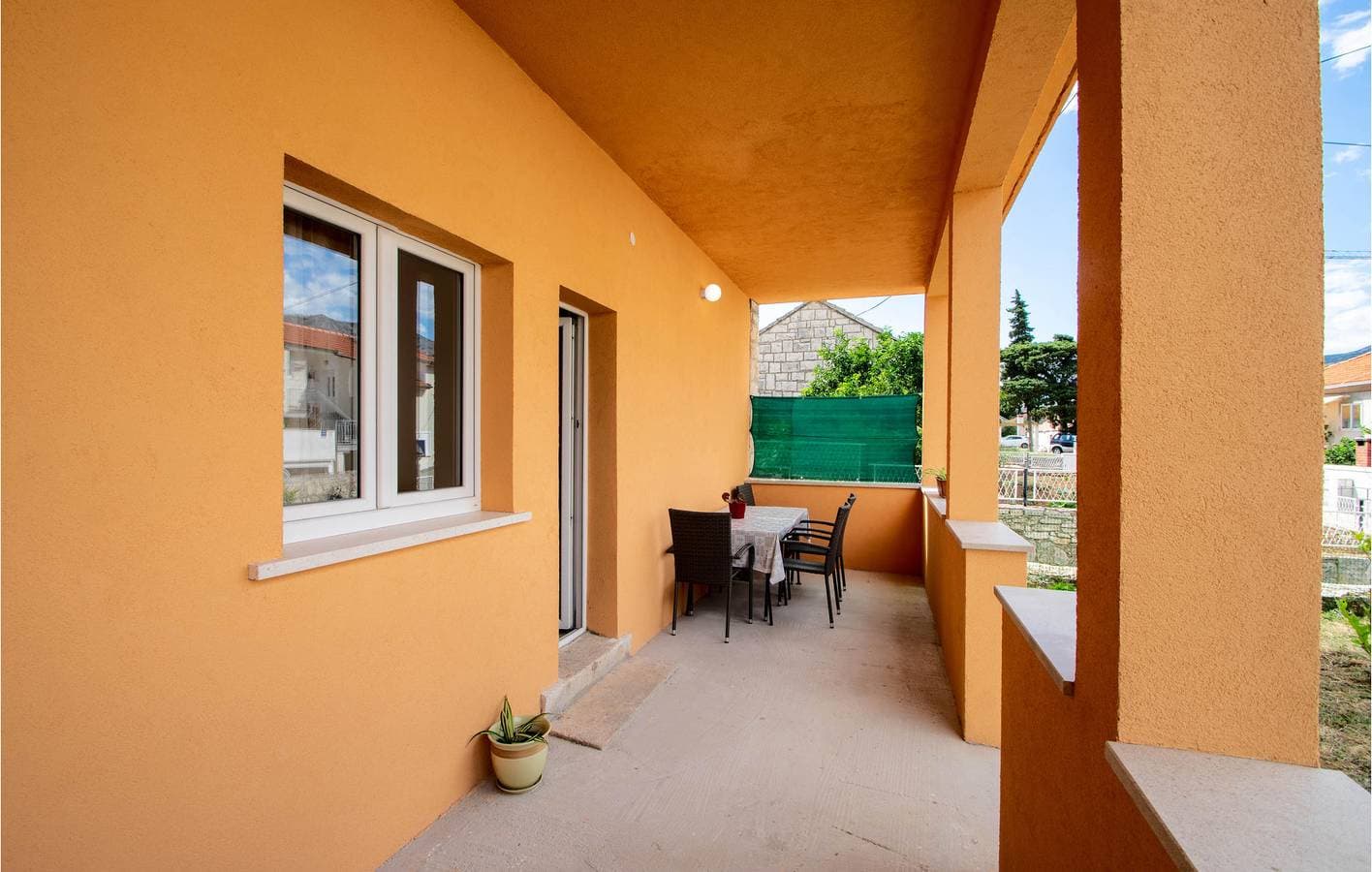 Foto 9 von 24: Gemütliche Ferienwohnung mit WLAN, Klimaanlage und Terrasse, 1,5 km vom Strand entfernt