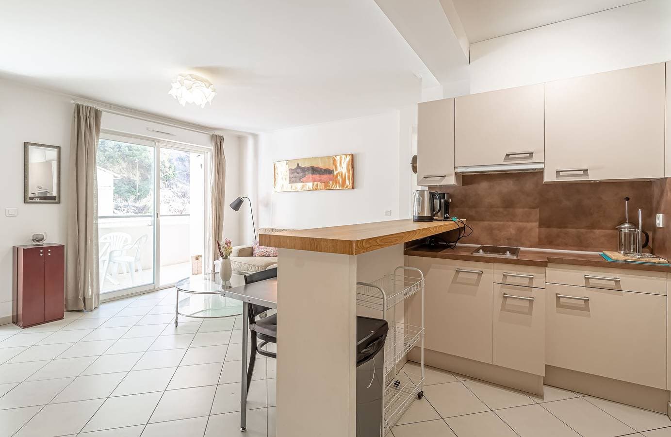 Foto 11 von 21: One bedroom flat near Monaco