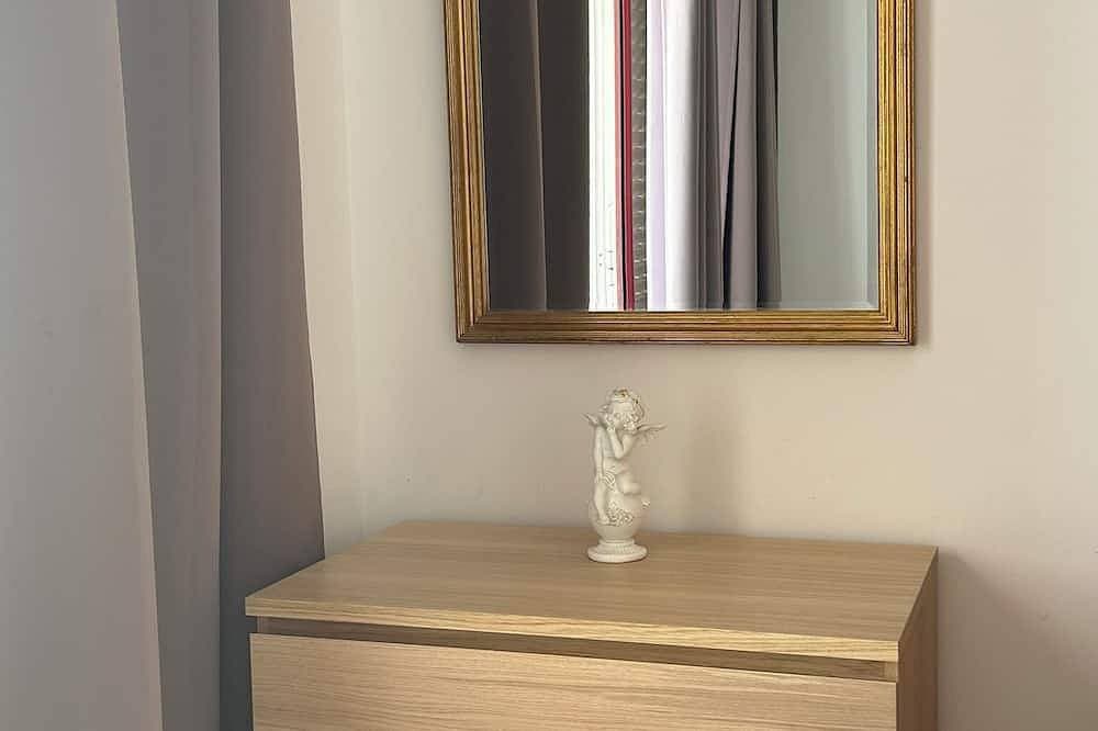 Foto 3 von 17: Apartamento T1 em Quarteira!