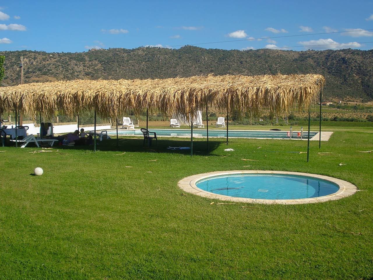Foto 3 von 36: Gemütliches Ferienhaus mit Swimmingpool