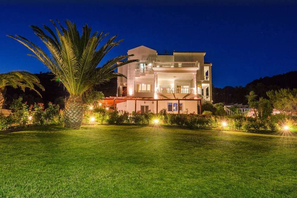 A seafront villa with swimming pool 1