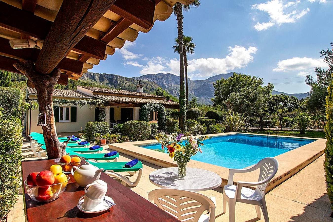 Foto 5 von 26: Ferienhaus "La Plana" mit Bergblick, Pool, Garten & Terrasse