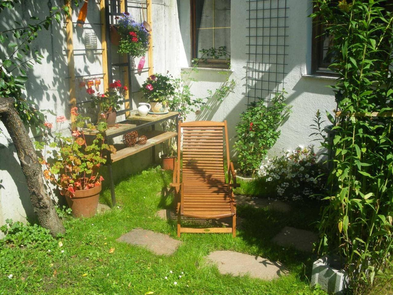 Foto 12 von 48: Studio