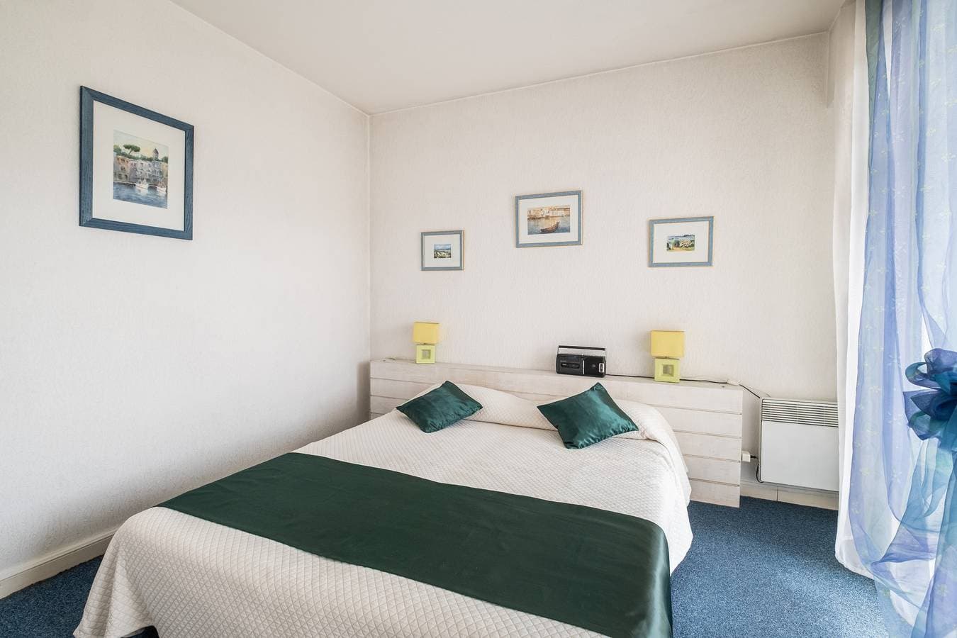 Foto 9 von 22: Appartement 'Le Lido – Strand, Pool, Parkplatz' mit Meerblick, WLAN & Klimaanlage
