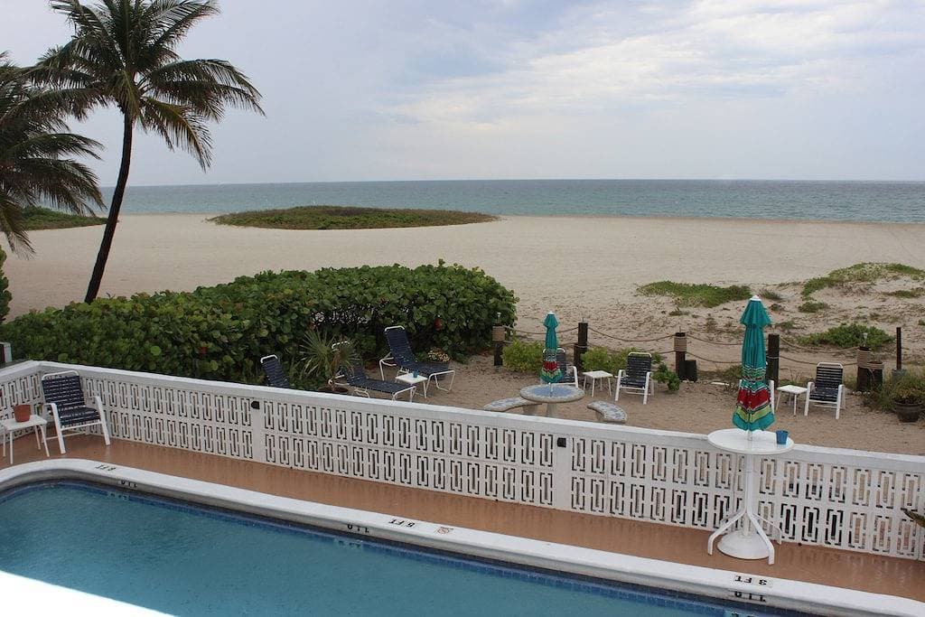 Pompano Beach Florida Beachfront Condo Voll ausgestattete Küche 1