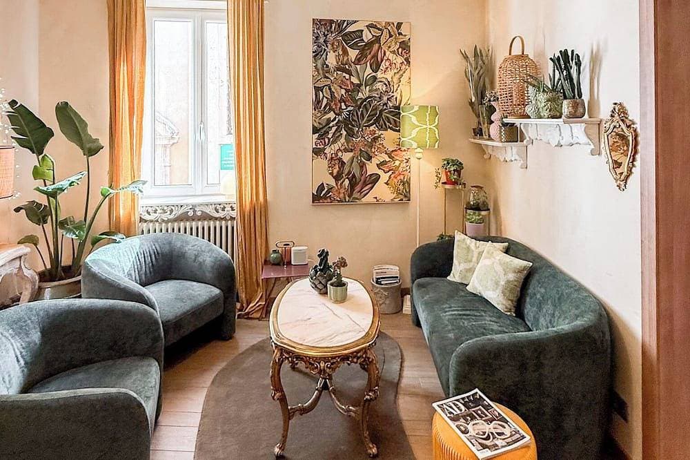 La Dolce Vita Boutique Apartment • Elegant • Balcony • Ponte Pietra 1