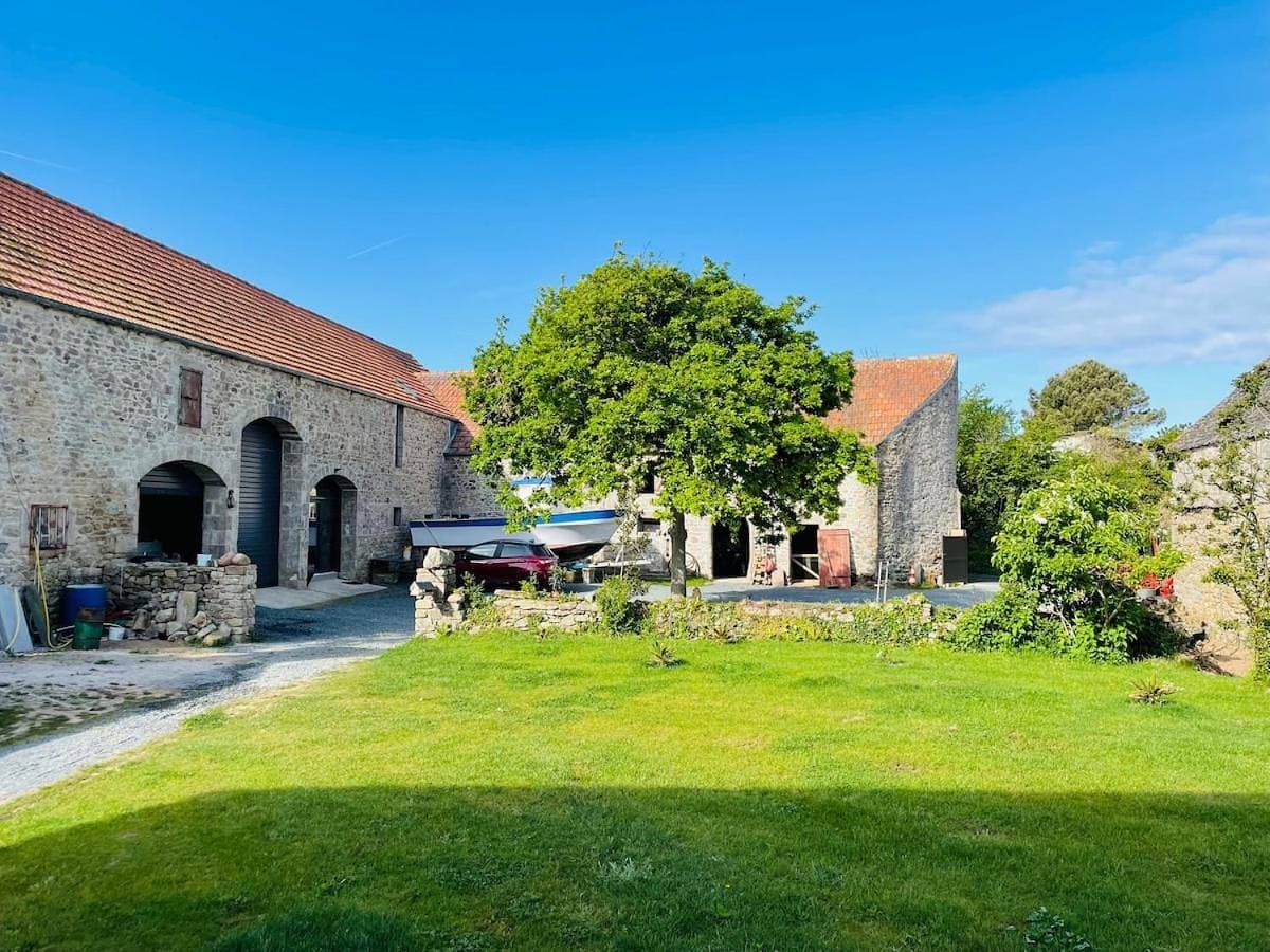 Le Grand de La Ferme du Raz Blanchard 1