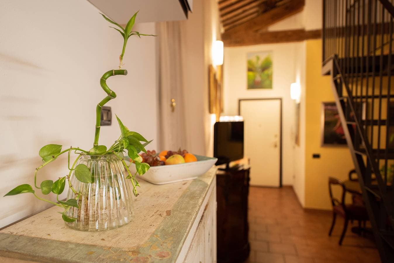 Foto 10 von 24: Apartment 'Romantica Corte Degli Estensi' mit privater Terrasse, WLAN und Klimaanlage