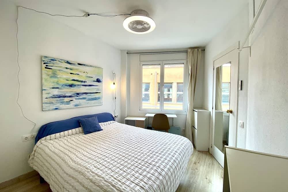 Enjoy the Center. Swimming pool. Gastronomy. WIFI 1