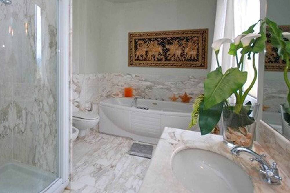 Foto 5 von 21: Villa Goa 13p mit exklusivem Pool, kostenfreiem WLAN, Grill in der Nähe von Stränden und CinqueTerre