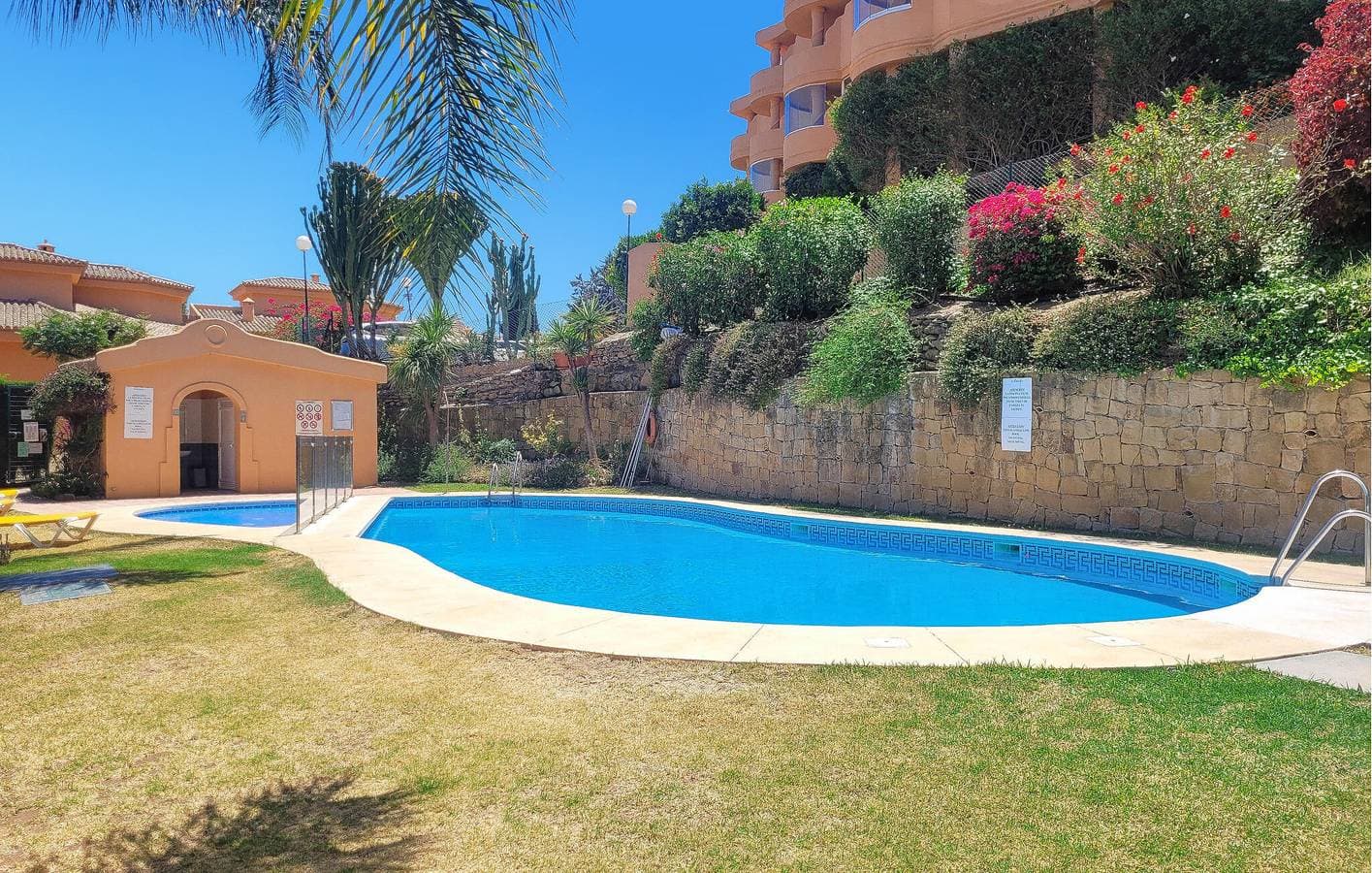 Foto 13 von 54: 132qm Wohnung mit Parkplatz, Pool & Strand 2km