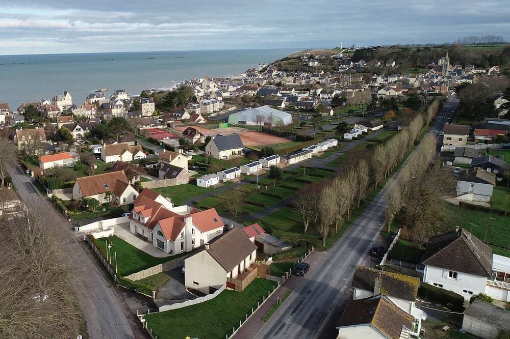Foto 5 von 6: Romantic french   villa w/hot tub — 5 min from the beach
