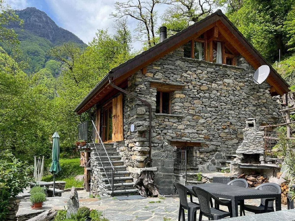 Holiday Home Rustico Nonno Milton by Interhome 1