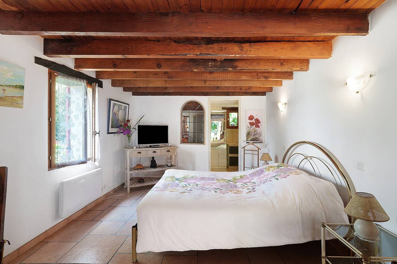 Foto 8 von 19: Bed & Breakfast „Chambre Double Carpediem Bergerac“ mit Gemeinschaftsgarten, WLAN und Klimaanlage