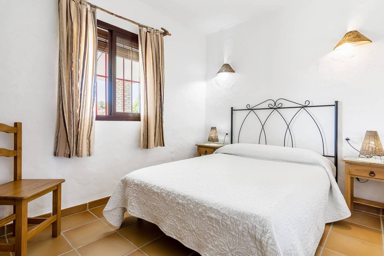 Foto 13 von 25: Ferienhaus 'El Olivo' mit Gemeinschaftspool, privater Terrasse und WLAN
