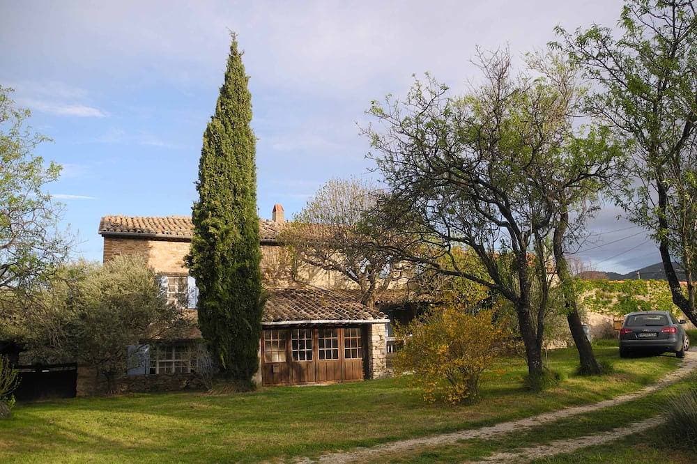 Großes Haus mit Charme in der Drôme provençale 1