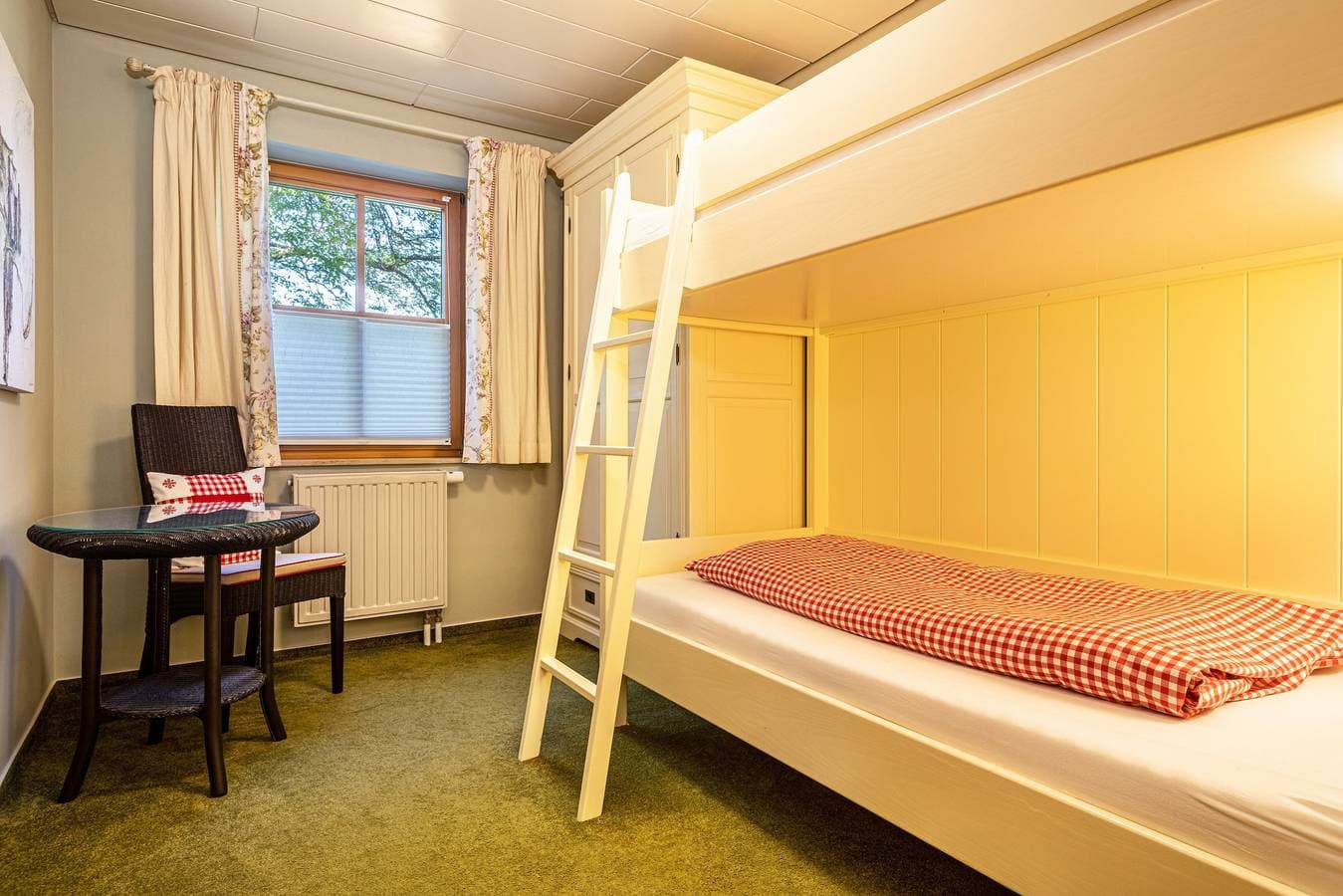 Foto 12 von 21: Gemütliche Ferienwohnung 1 auf dem "Trostelhof" mit Balkon