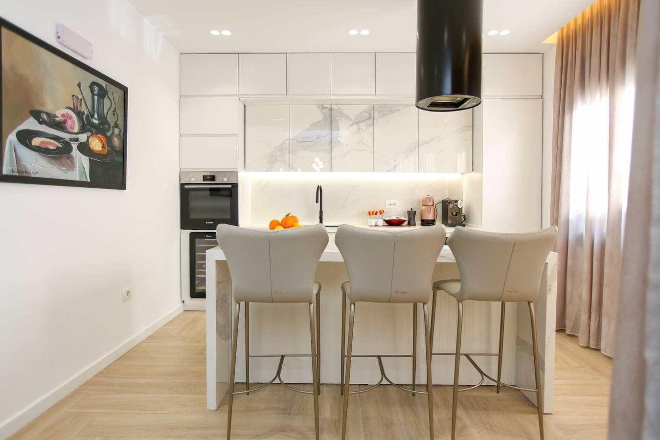 Foto 5 von 77: Villa für 11 Personen mit Balkon