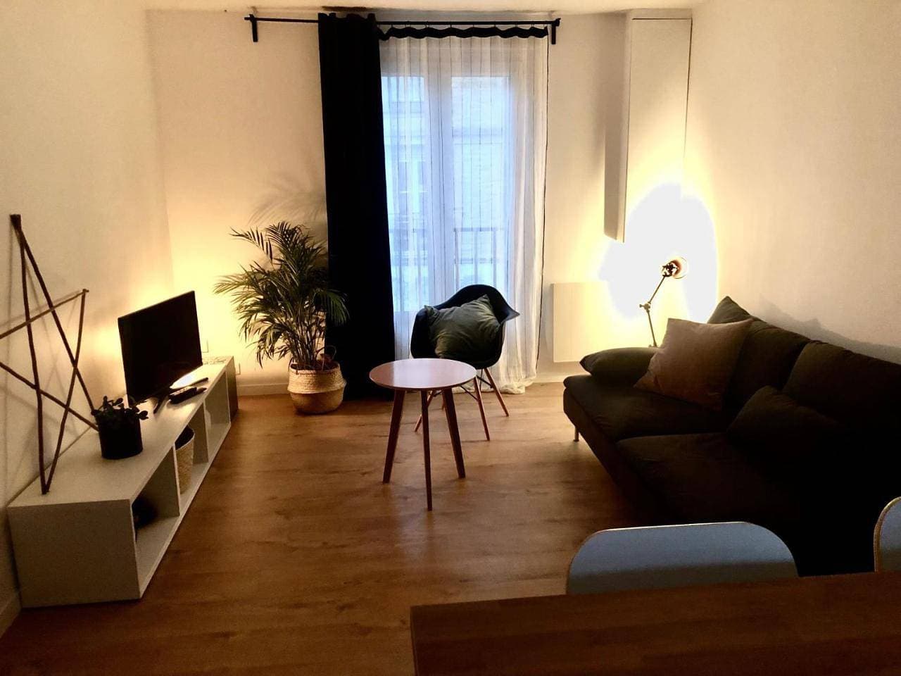 Foto 8 von 52: One-Bedroom Apartment