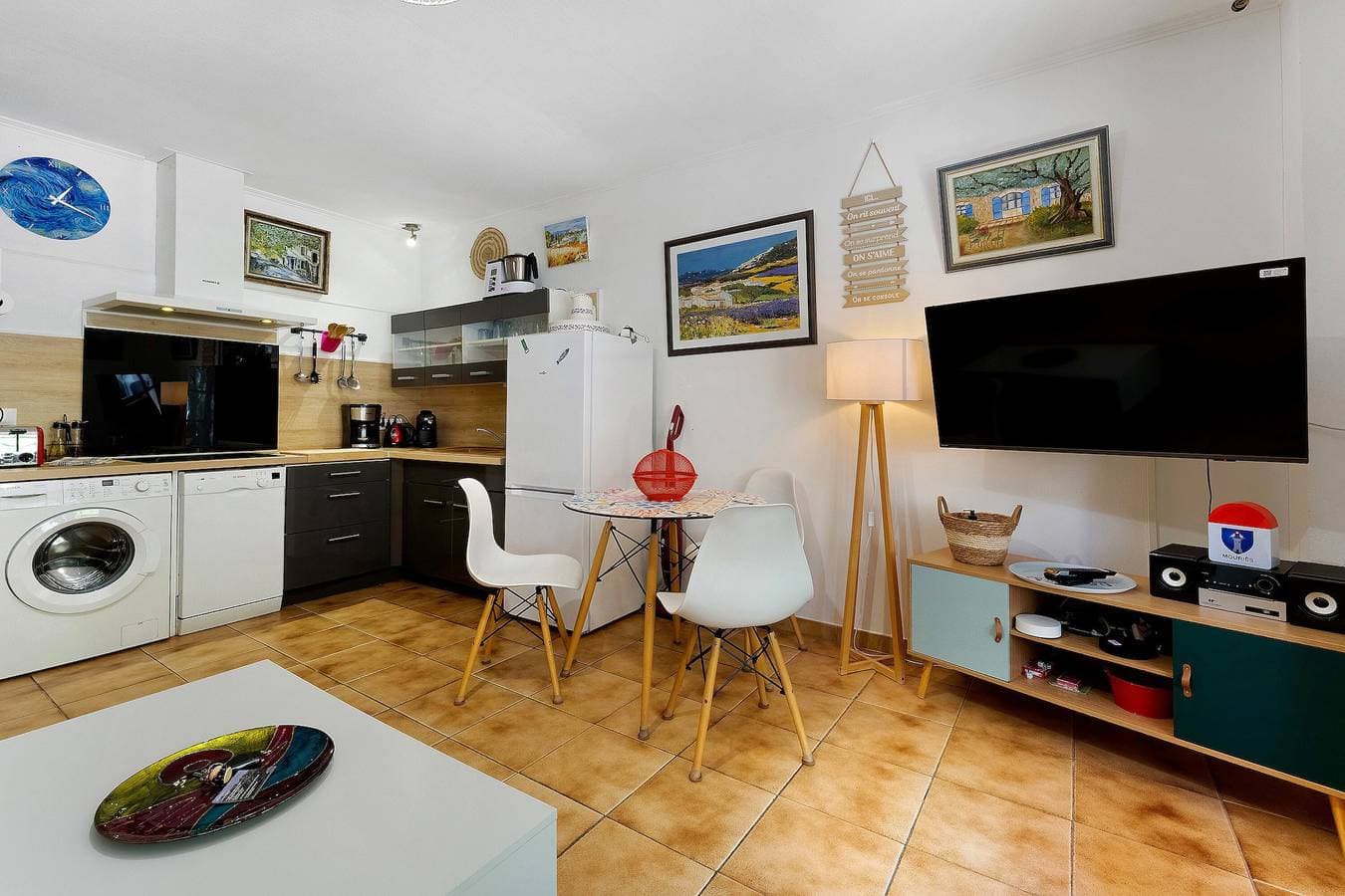 Foto 3 von 22: Ferienhaus "Gite L'Embellido" mit privater Terrasse, WLAN und Klimaanlage