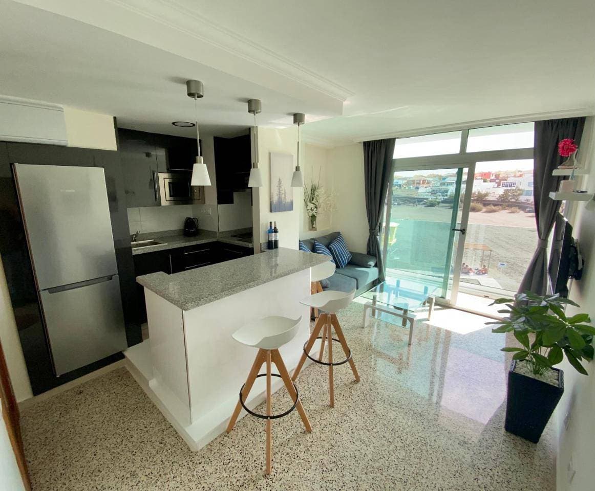 Foto 8 von 32: Apartment with Sea View