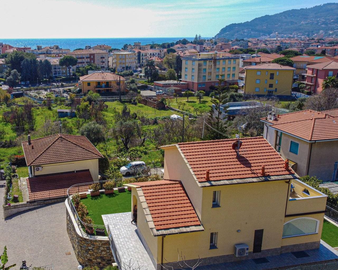 Foto 9 von 111: Villa Mimosa - Diano Marina
