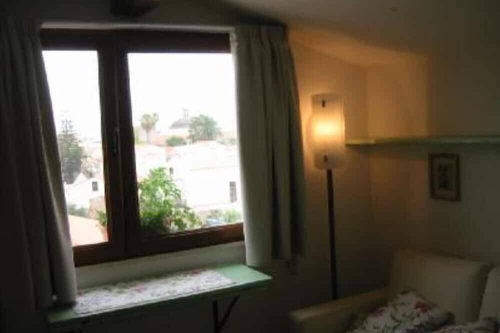 Foto 13 von 30: Einzimmerwohnung - Oristano