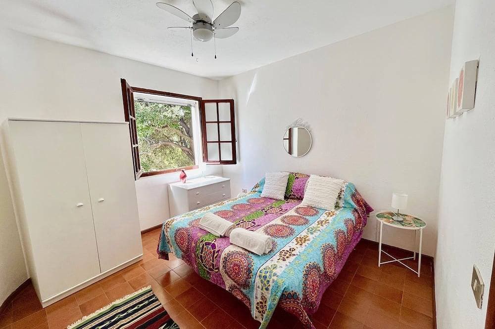 Foto 6 von 30: Spacious Beachfront Villa