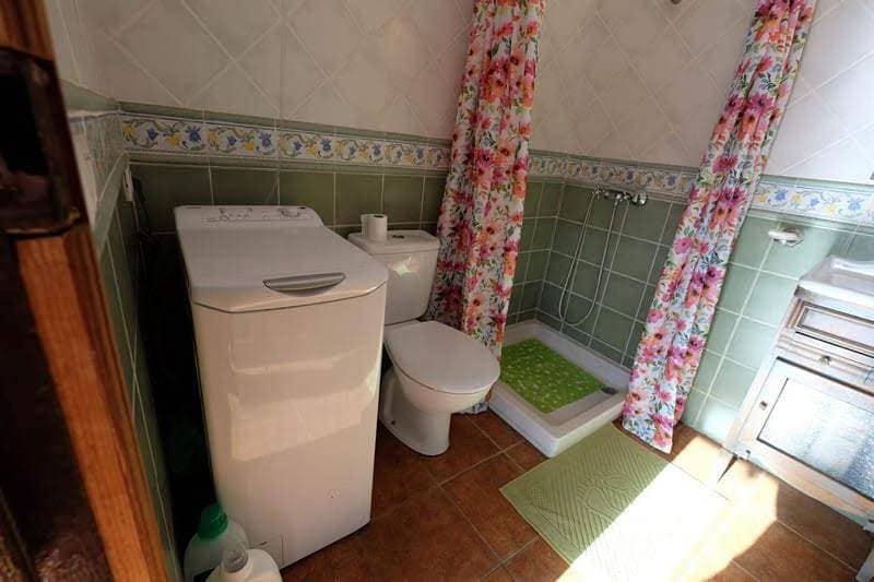 Foto 10 von 41: Three-Bedroom House