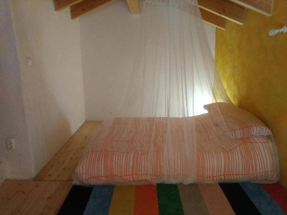 Foto 4 von 19: Three-Bedroom House