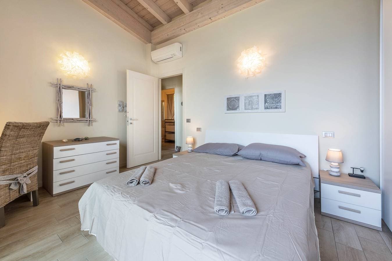 Foto 11 von 25: Apartment „Little Paradise Lake Garda“ mit Gemeinschaftspool & WLAN