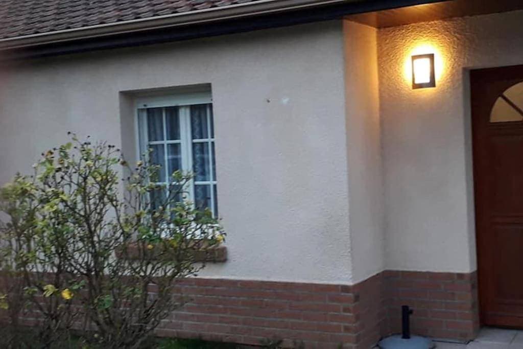 Foto 13 von 27: Three-Bedroom House