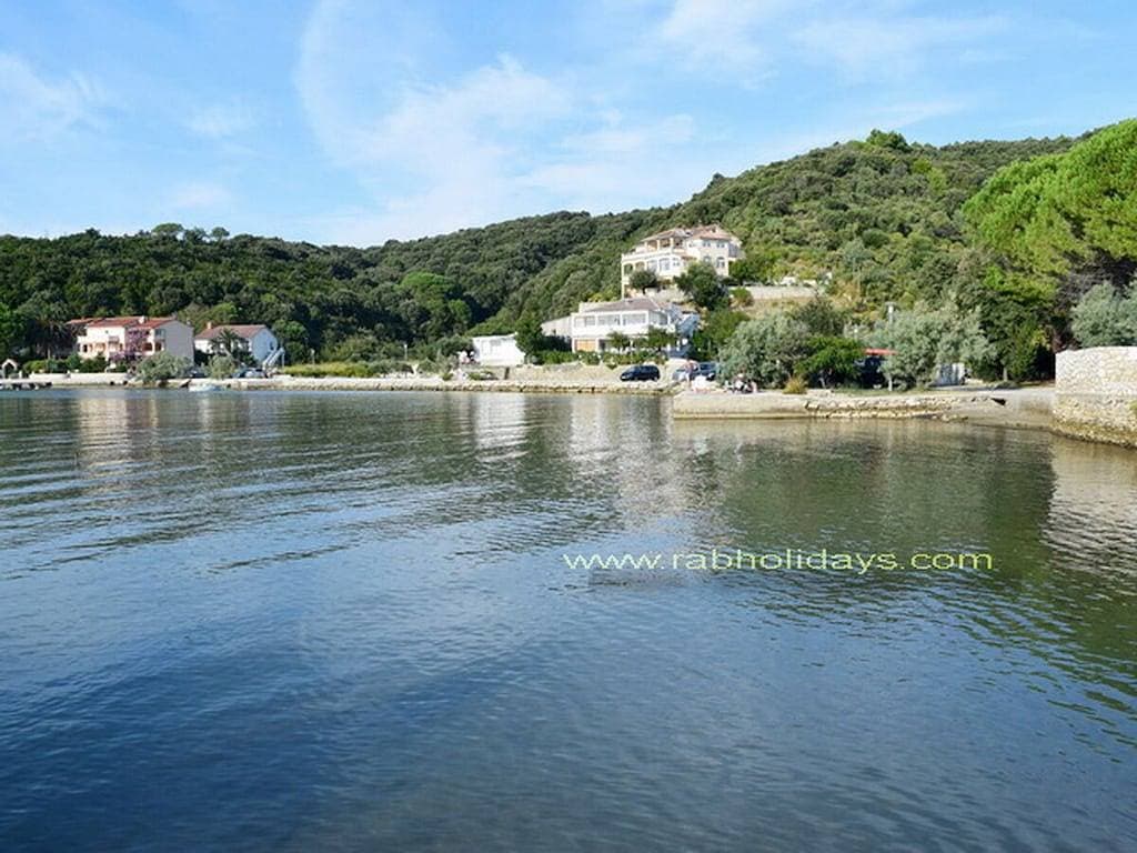Foto 6 von 18: Miral Beach - direkt am Meer