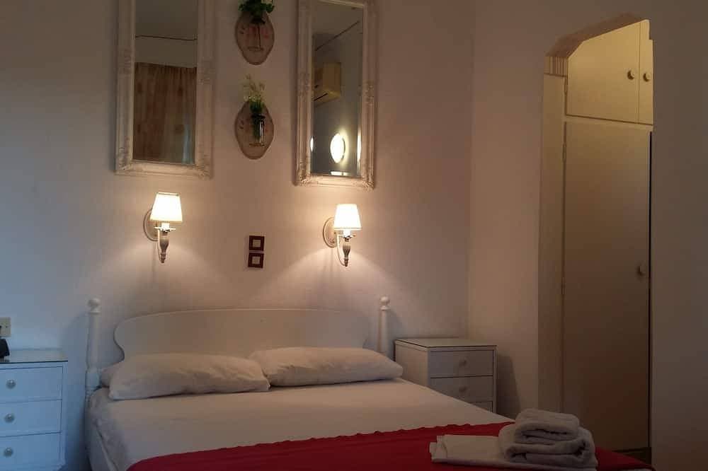 Foto 6 von 20: Zweibettzimmer vor dem Strand von Agia Marina