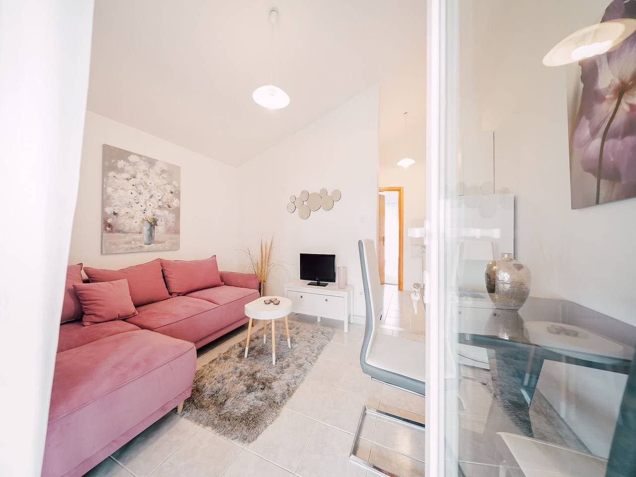 Foto 12 von 40: Ferienwohnung für 3 Personen mit Garten