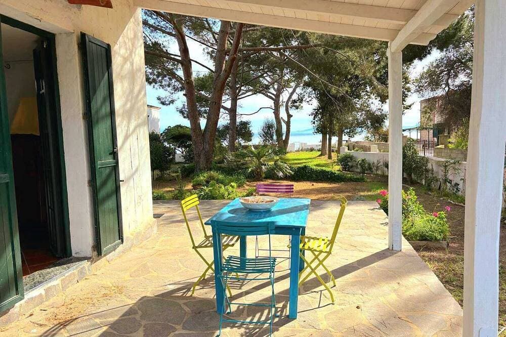 Kleine Villa am Meer 10 Minuten zu Fuß von Carloforte 1
