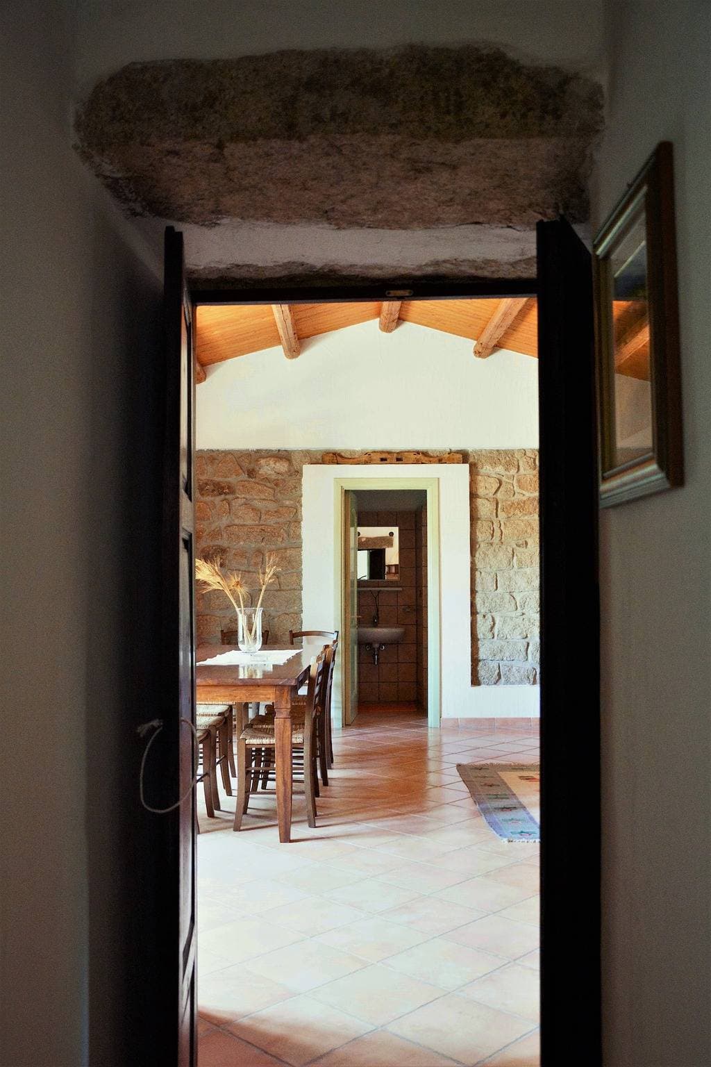 Foto 6 von 29: Cottage 'Stazzu Spadulagliu bei Olbia' mit Bergblick, WLAN und Klimaanlage