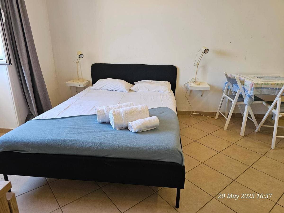 Foto 5 von 9: Small Double Room