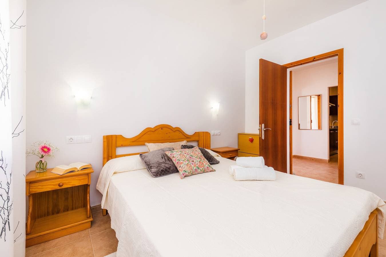 Foto 12 von 28: Villa "Casa Voramar Son Serra Beach" mit Garten und WLAN *Neu 2027 – Klimaanlage*