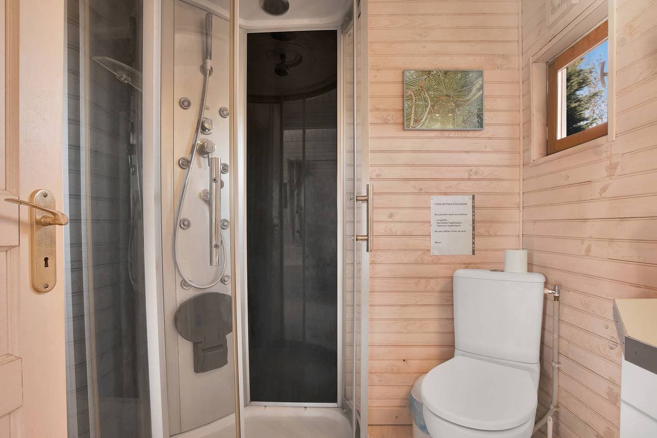 Foto 12 von 24: Chalet „Superbe“ mit privater Terrasse, WLAN und Klimaanlage
