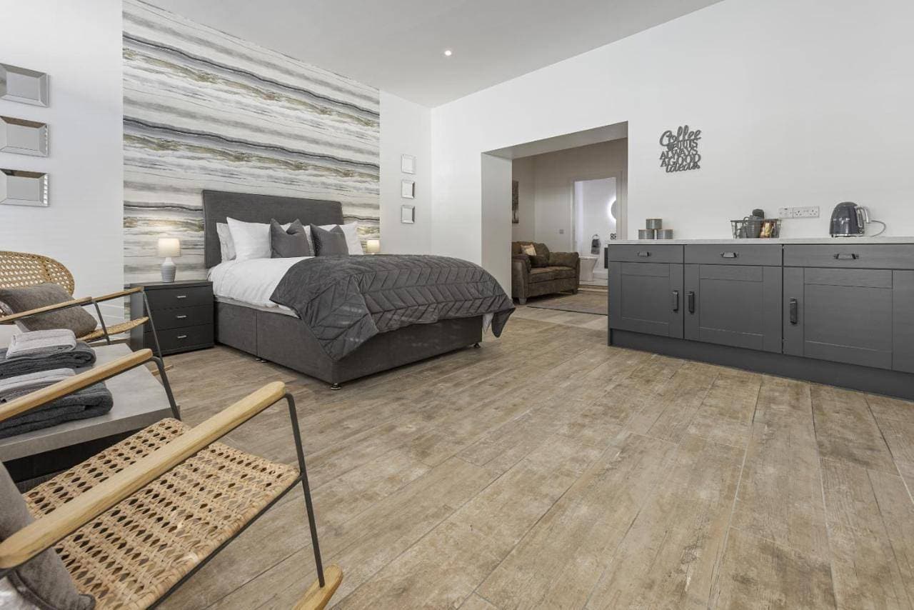 Stayover Suites 1