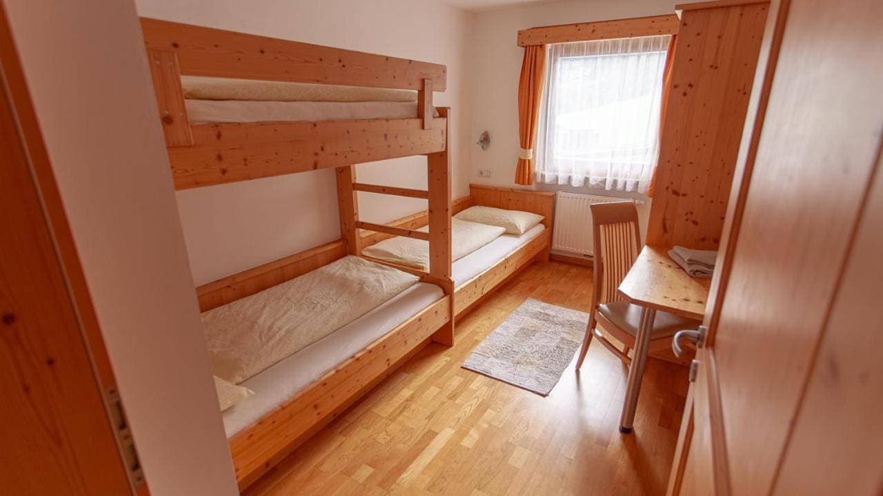 Foto 5 von 5: Two-Bedroom Apartment