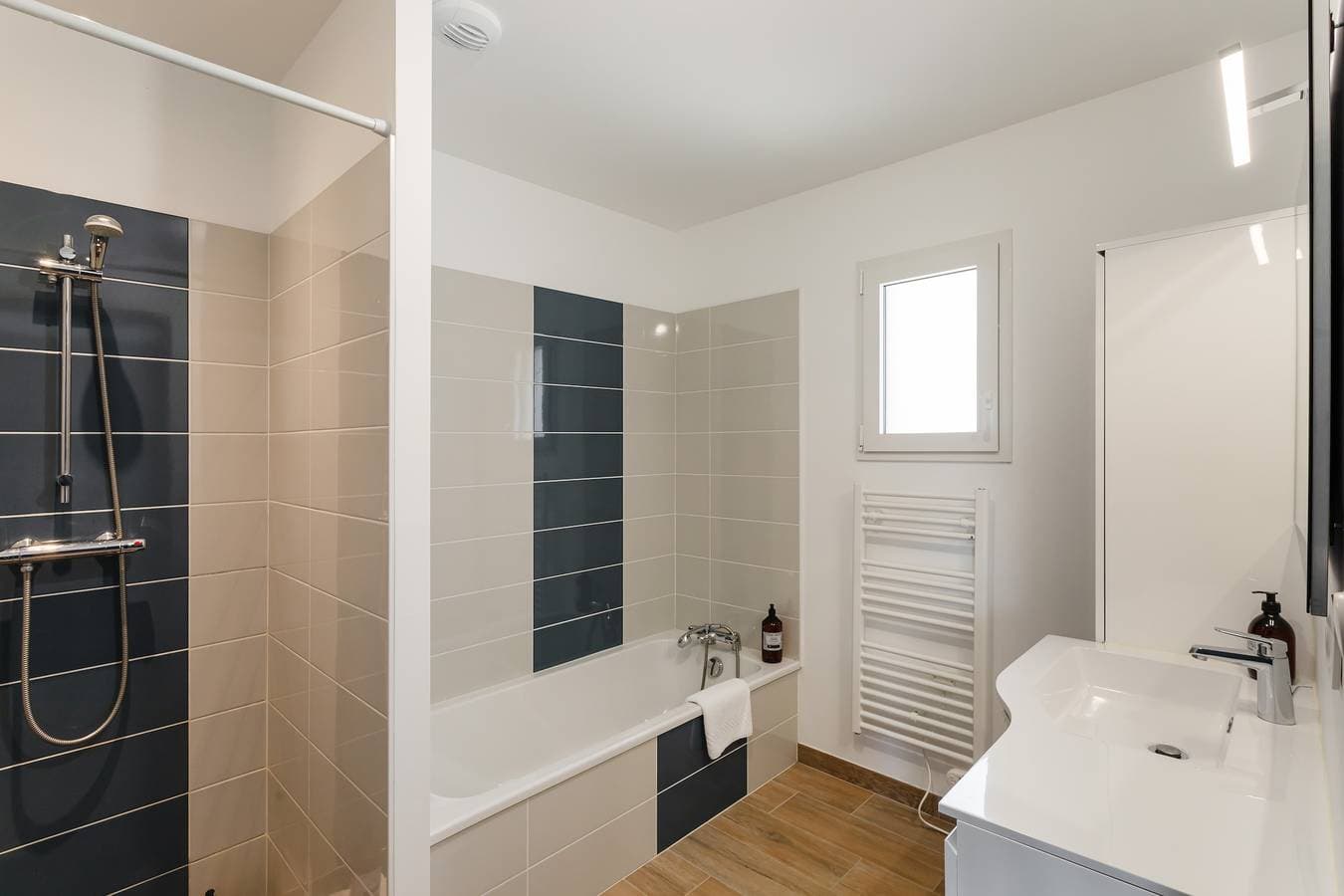 Foto 6 von 15: Ferienhaus für 6 Personen mit Garten